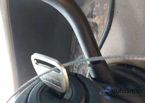 2004 Chevrolet Tahoe Lt from USA, damaged, VIN 1GNEC13Z84R246929